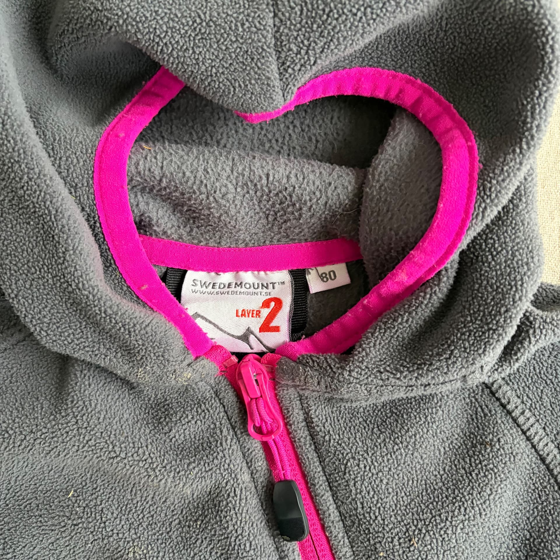 Fleecedress med hette — bilde 5 av 6