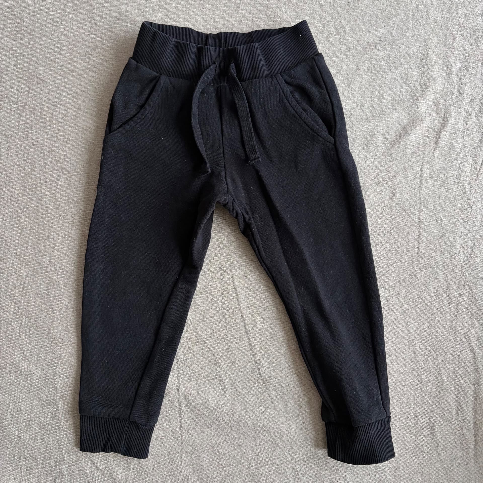 Joggebukse — bilde 1 av 3