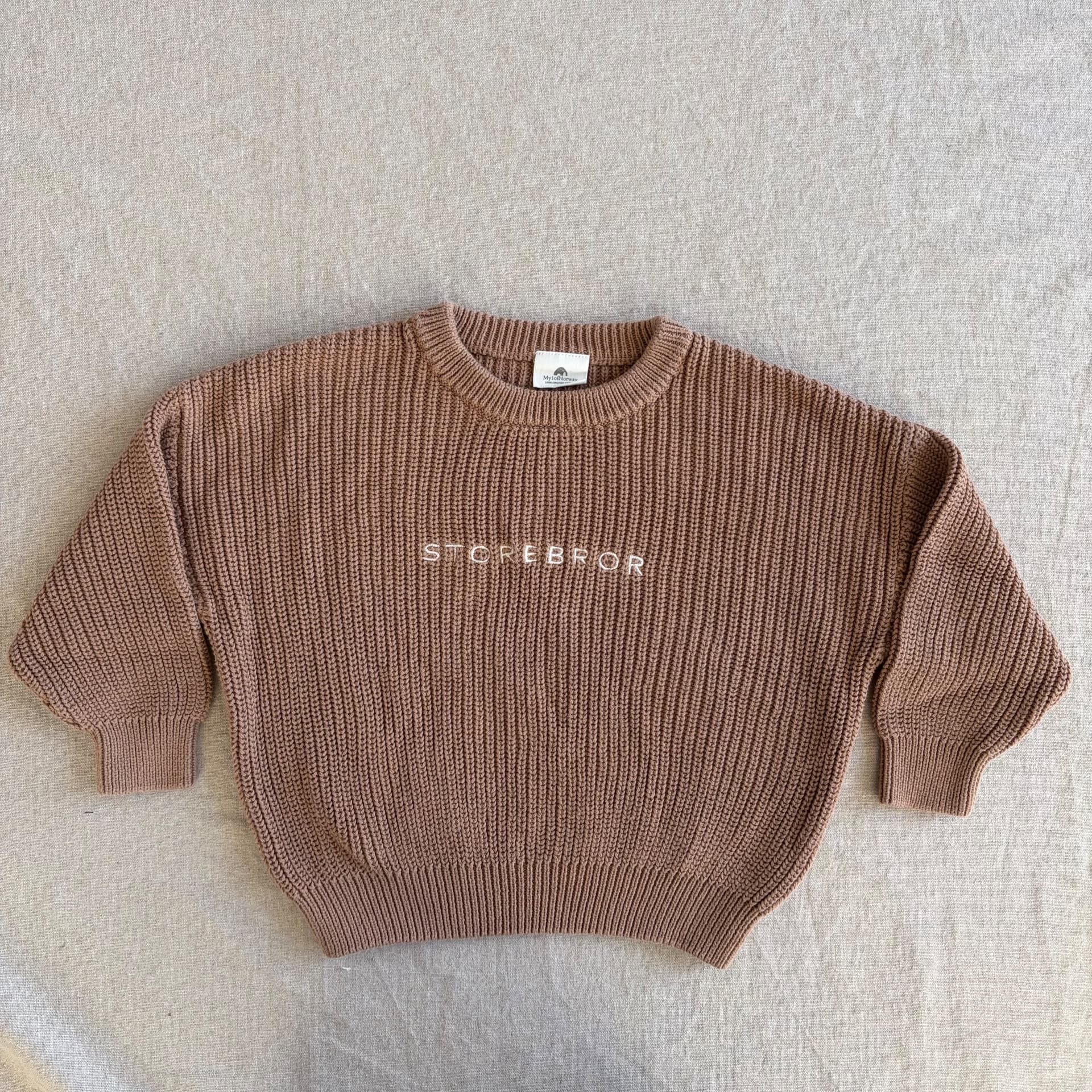 Genser Storebror — bilde 1 av 3