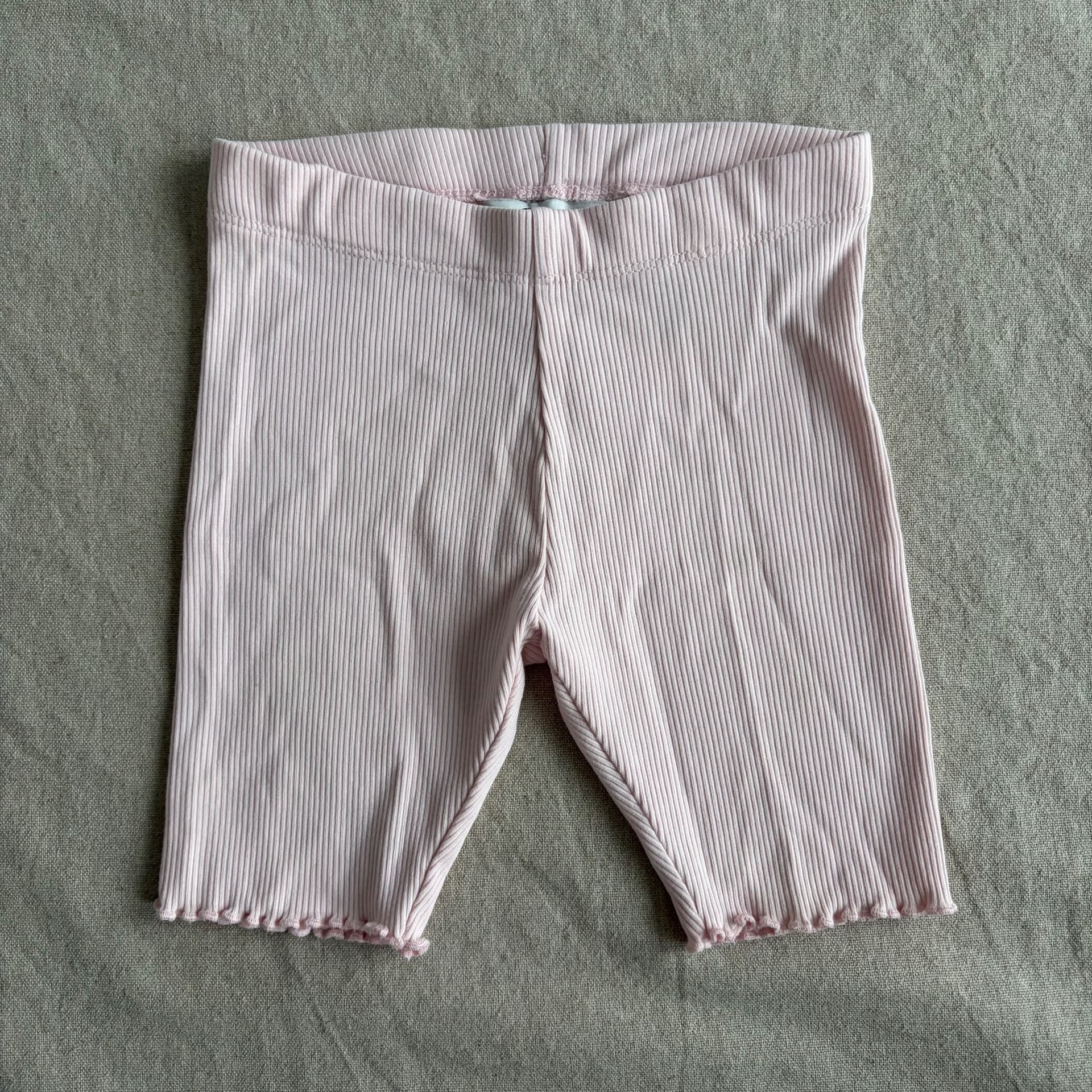 Sommershorts — bilde 1 av 4