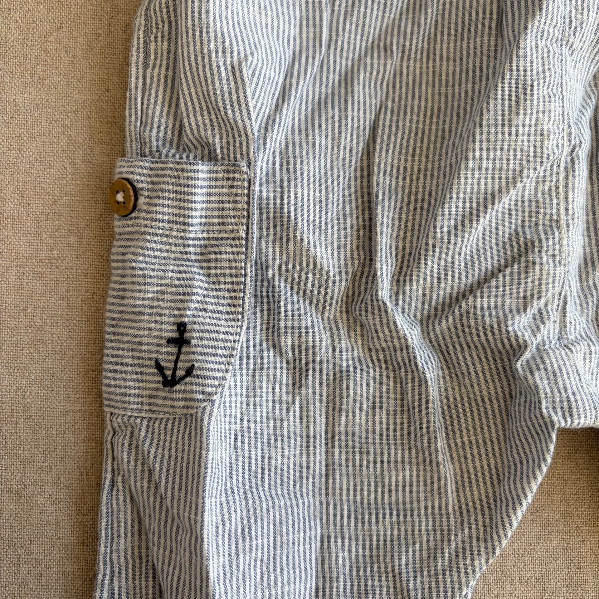 Bukse med striper — bilde 5 av 5