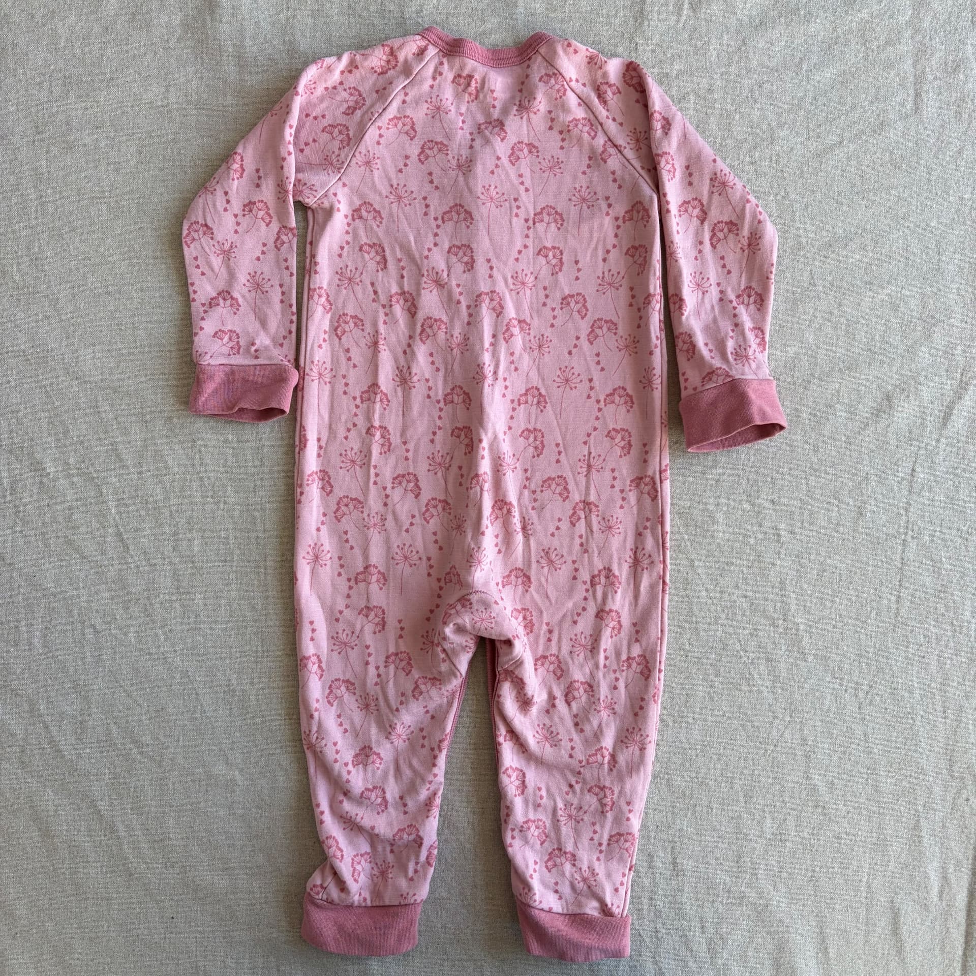 Heldress/pysj med knapper — bilde 5 av 5