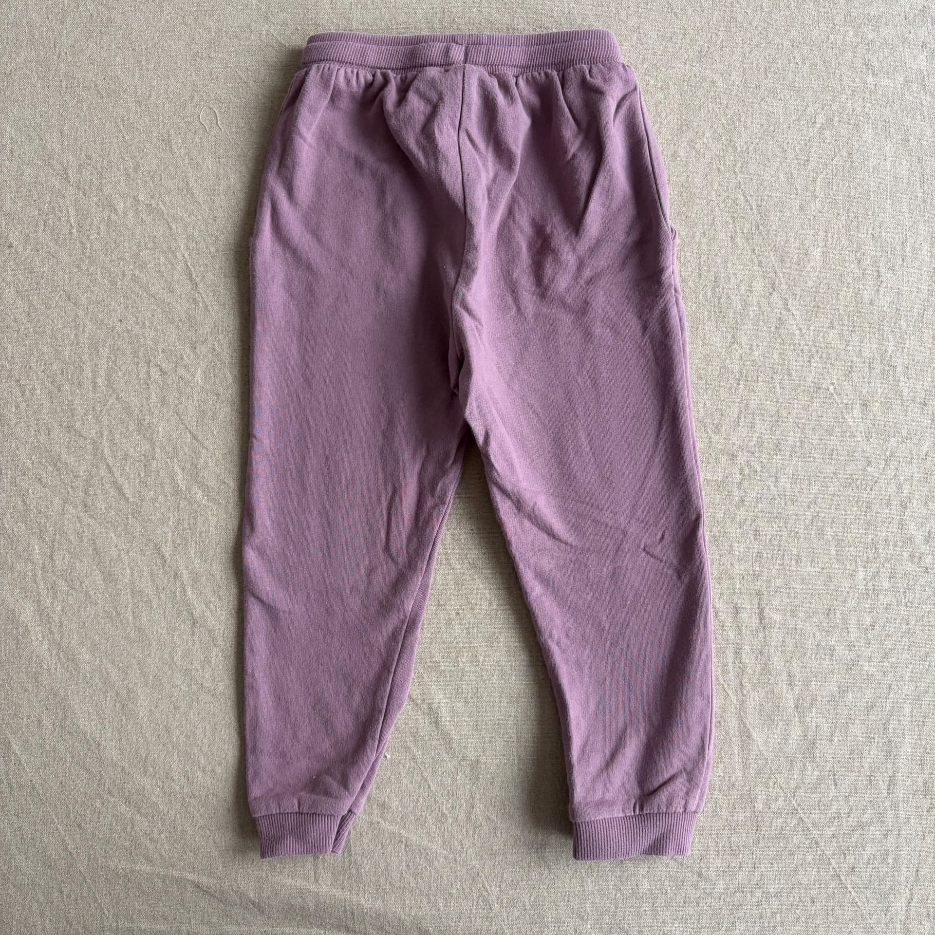 Joggebukse med Peppa Gris — bilde 4 av 4