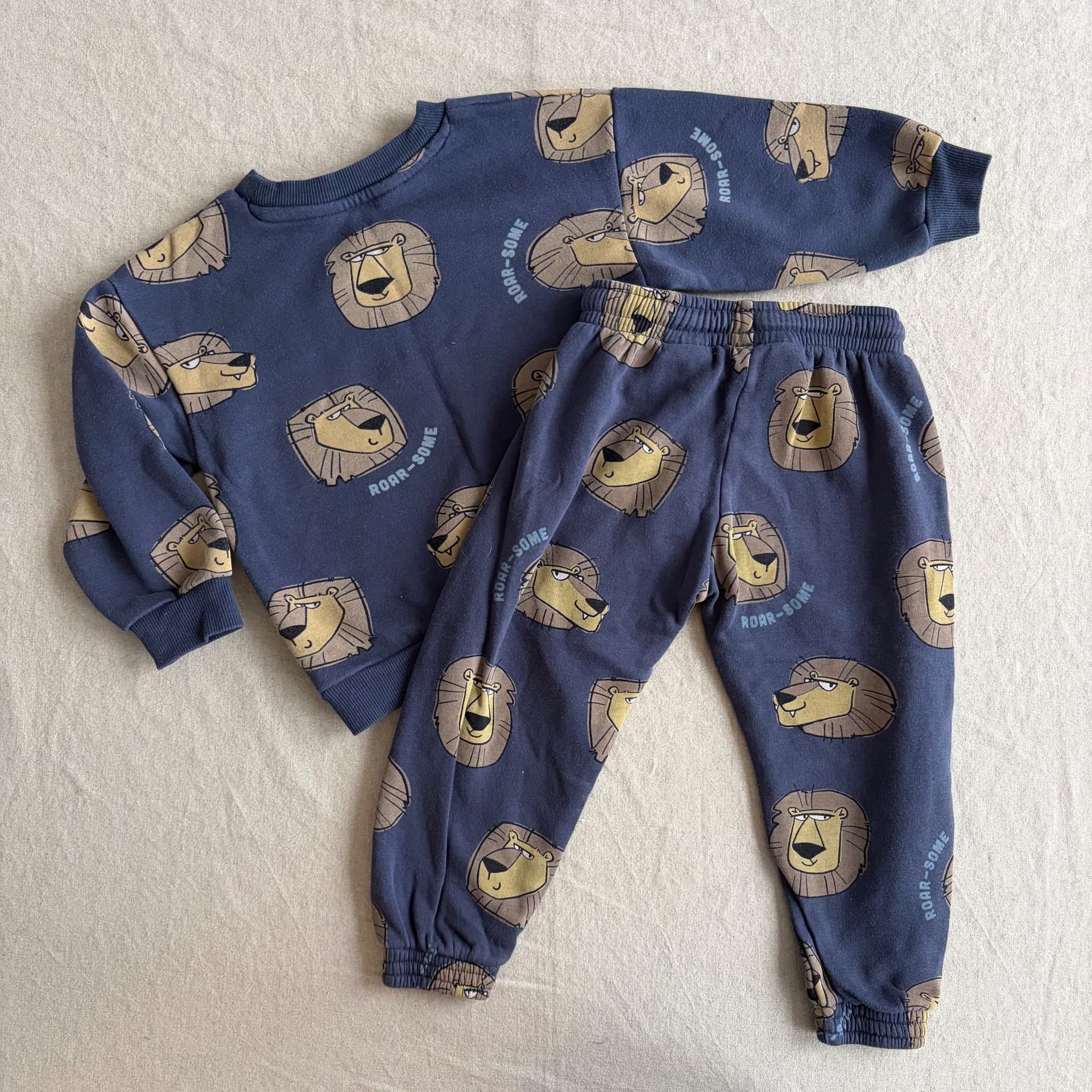 Todelt joggedress — bilde 5 av 5