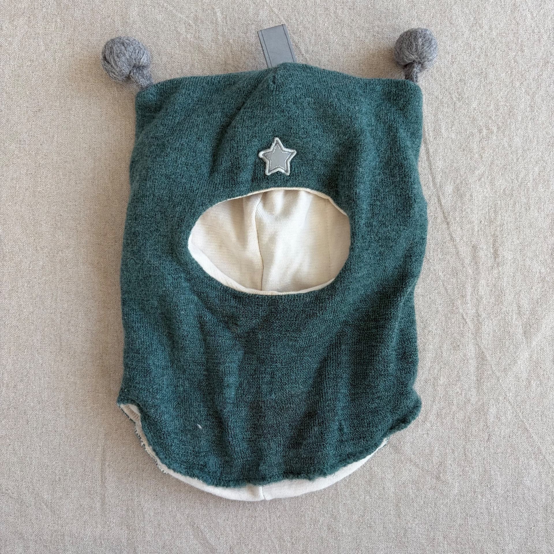 Balaclava i ull — bilde 1 av 4