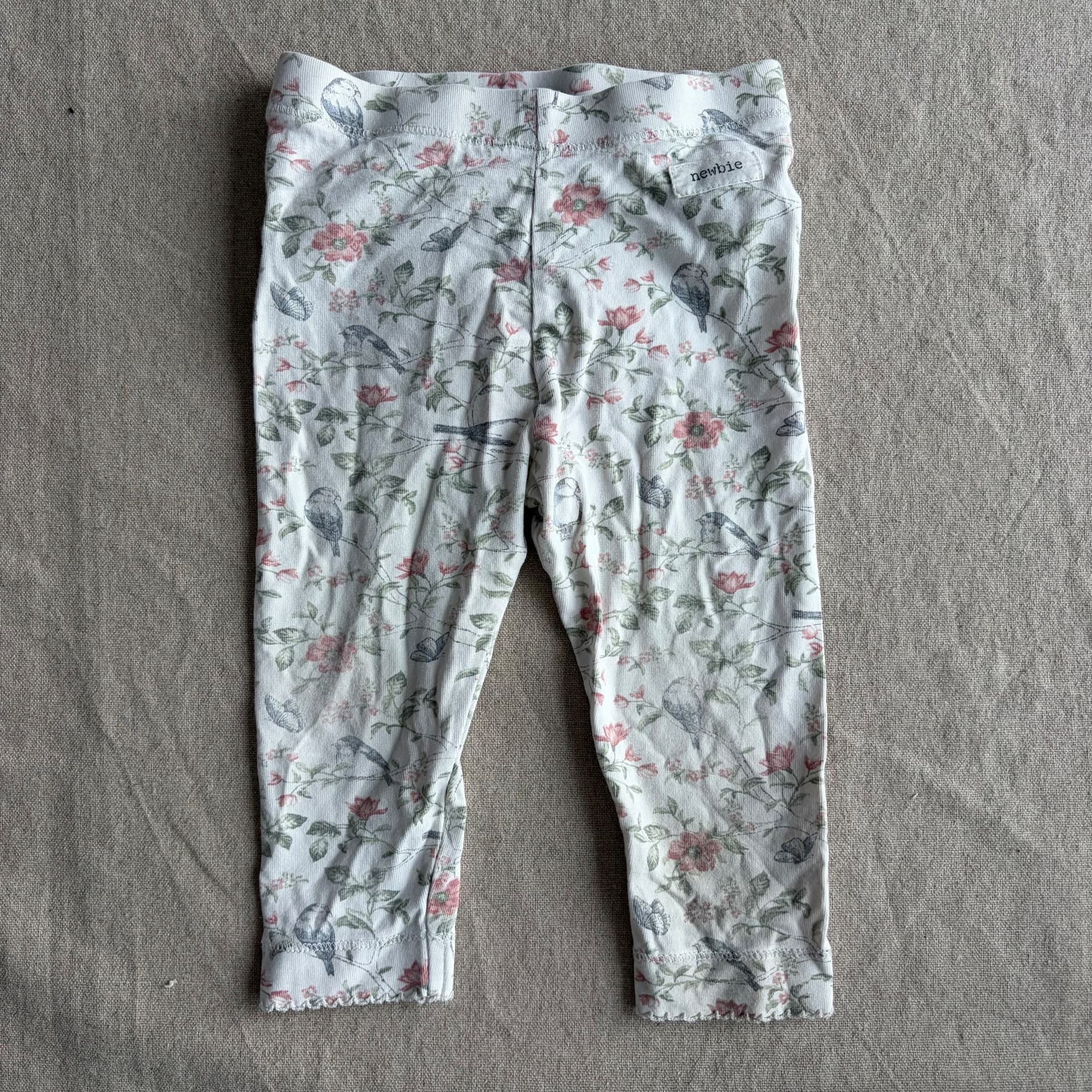 Leggings med blomster- og fuglemønster