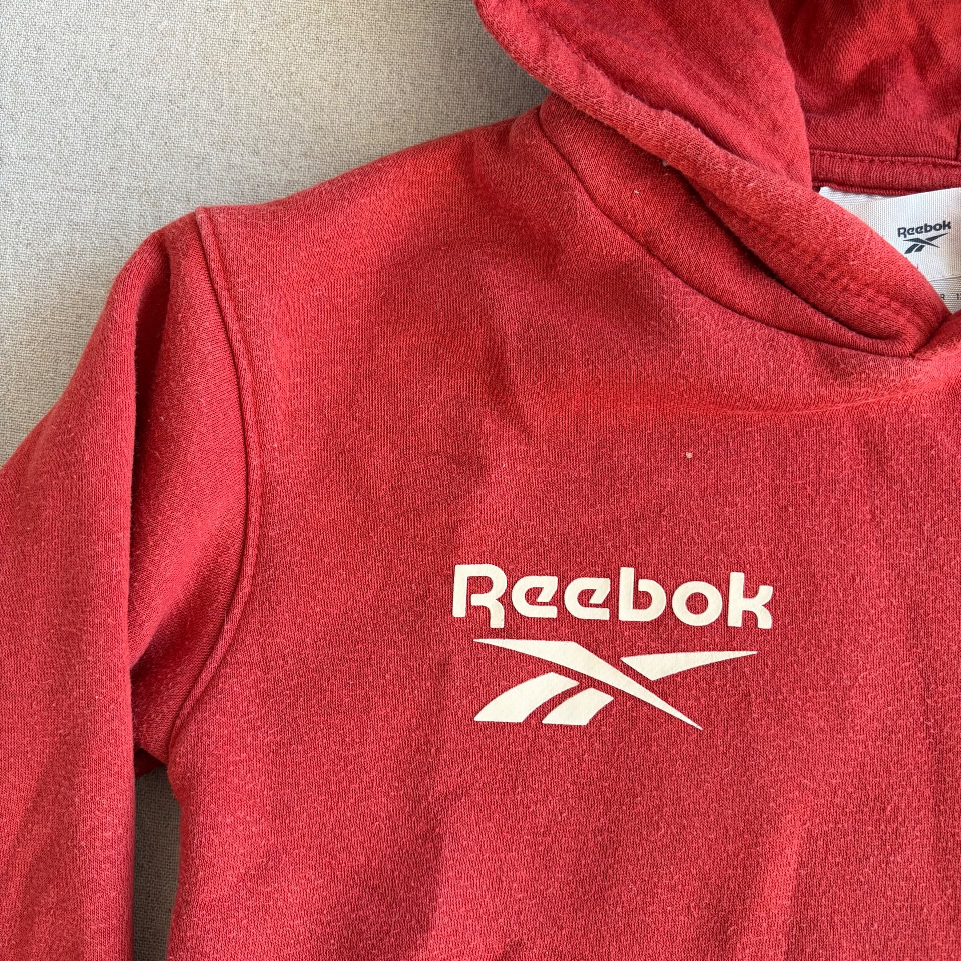 Hettegenser x Reebok — bilde 3 av 5