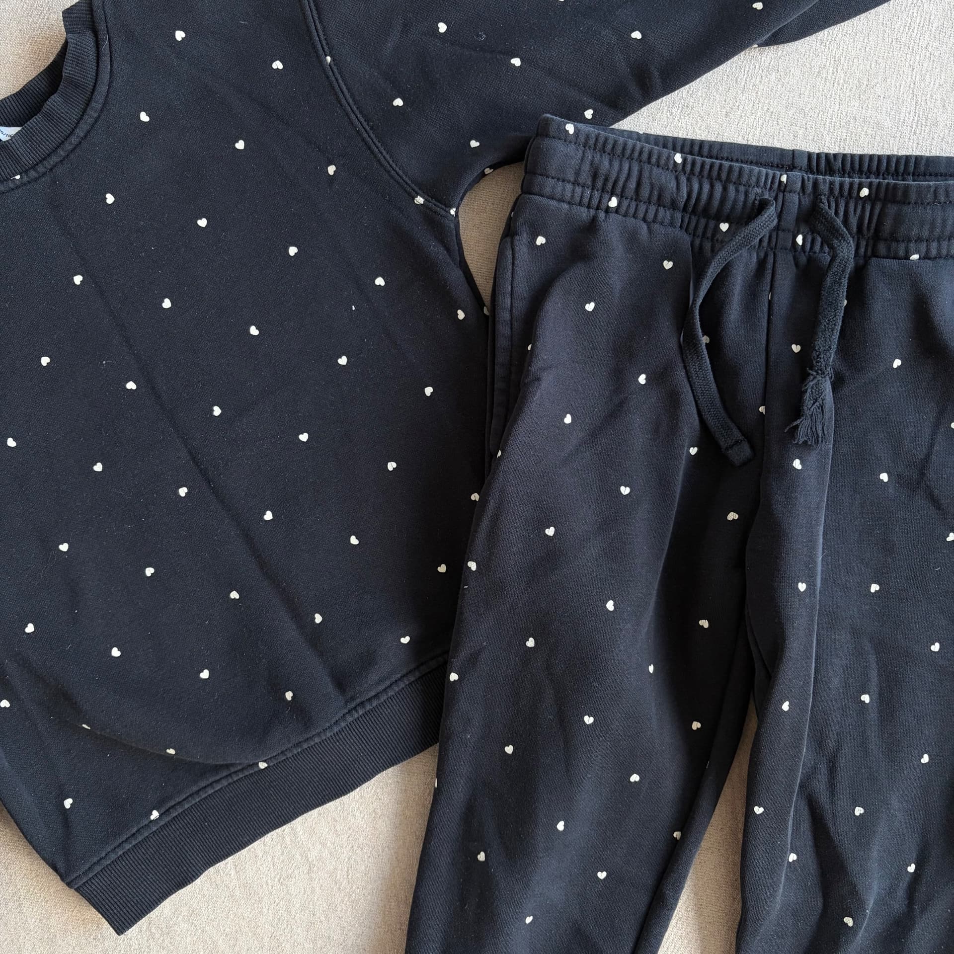Joggedress — bilde 2 av 4