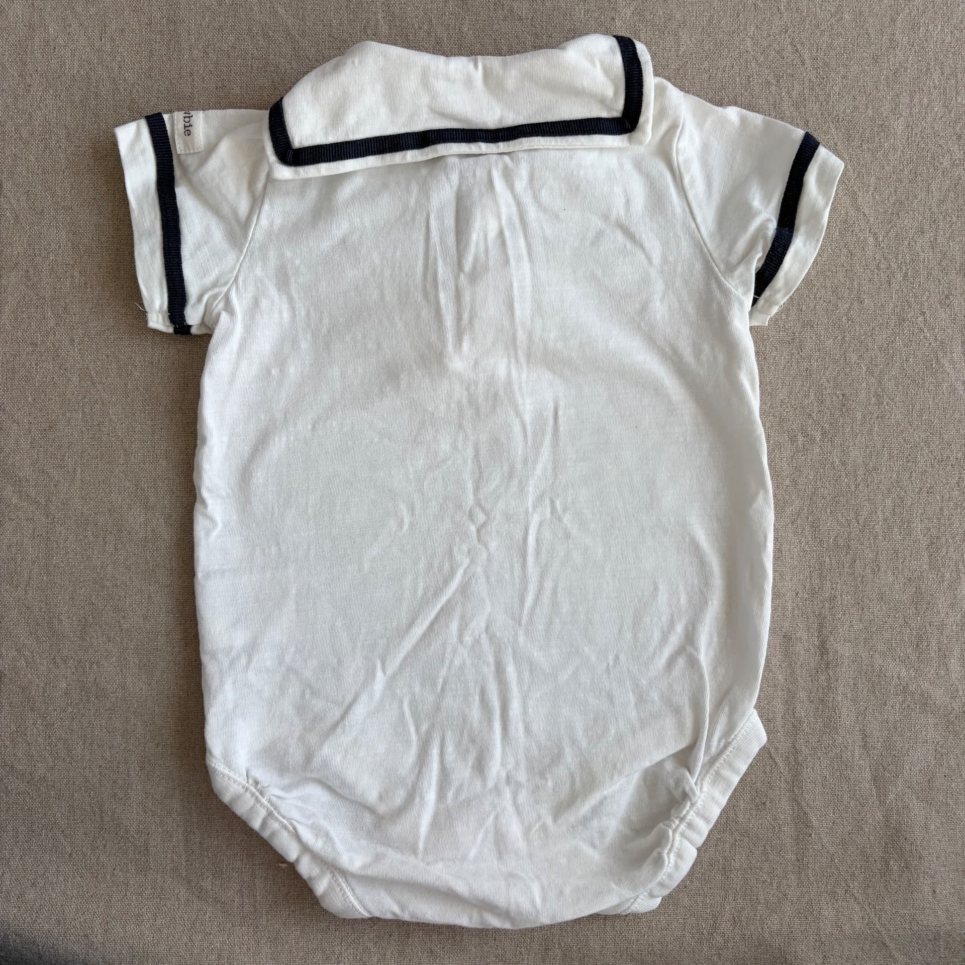 Kortermet body — bilde 4 av 4