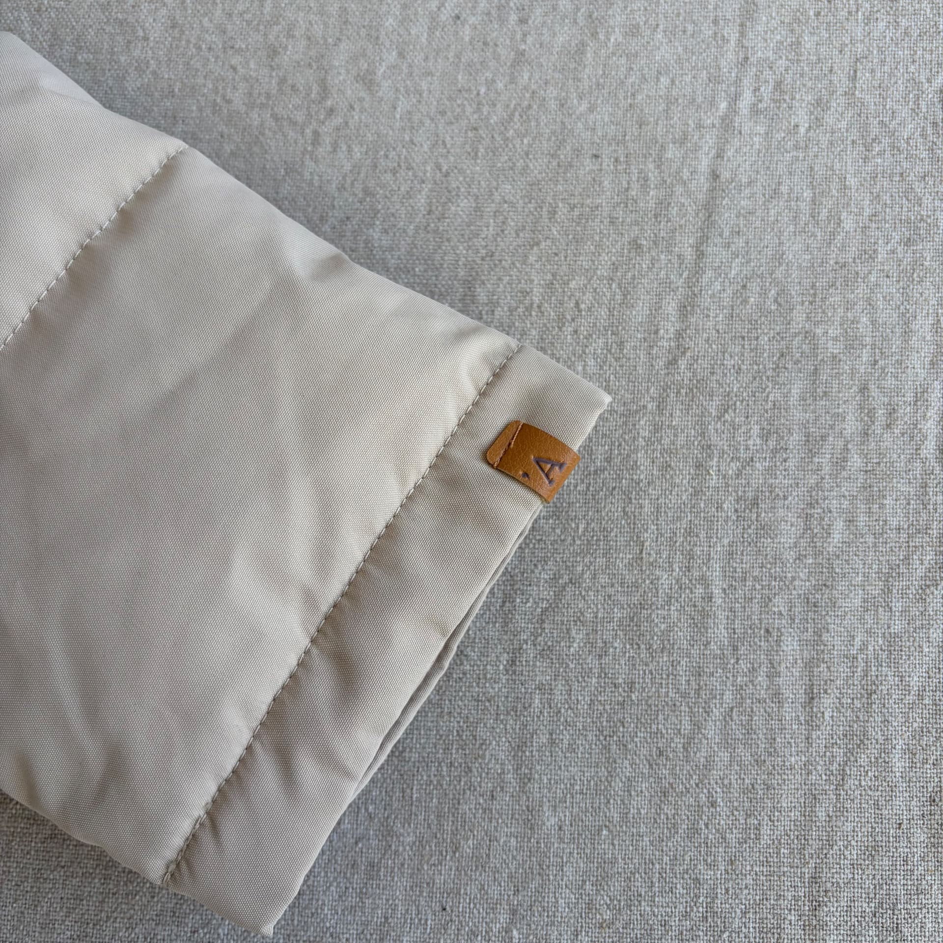 Vattert ytterdress — bilde 3 av 6