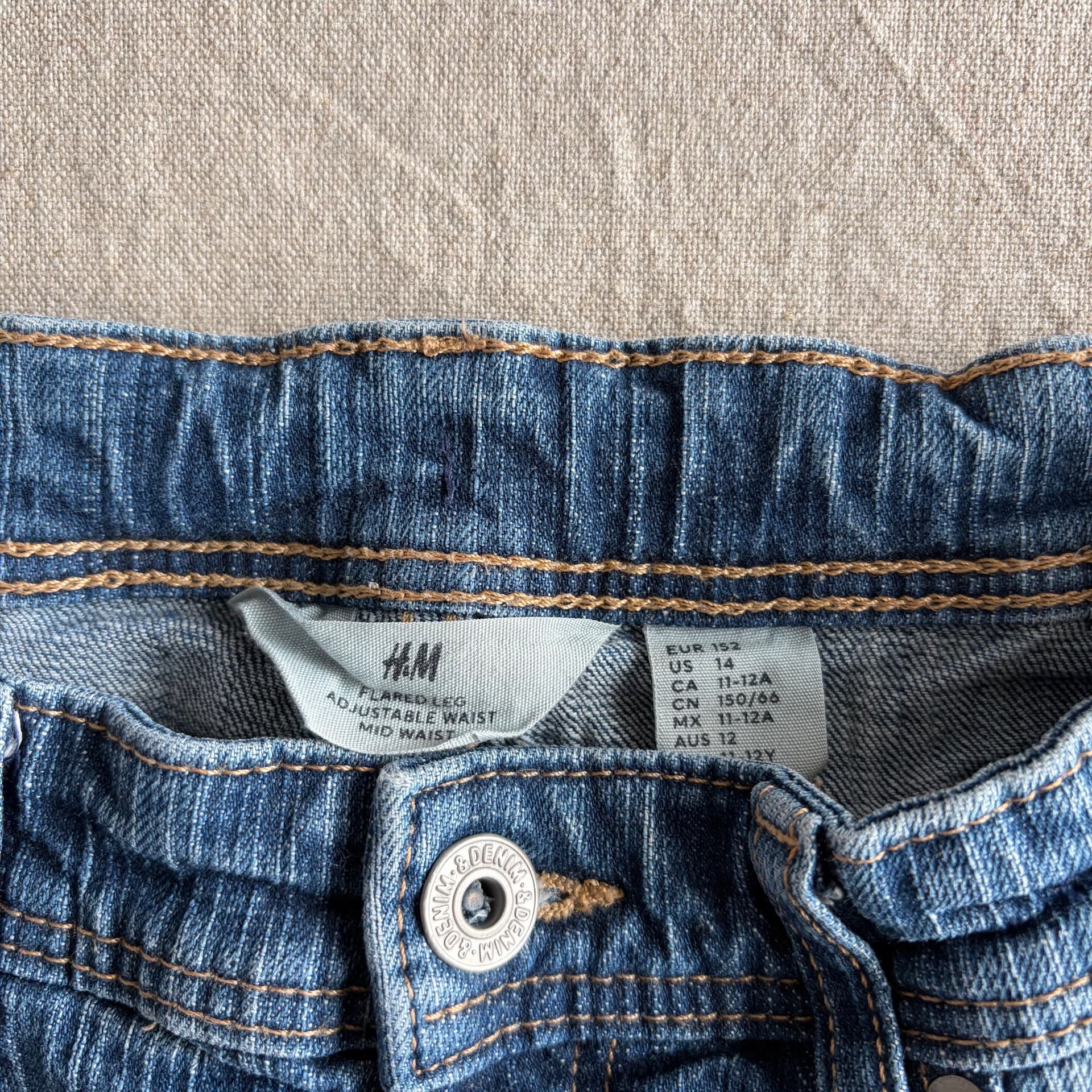 Flared jeans — bilde 5 av 6