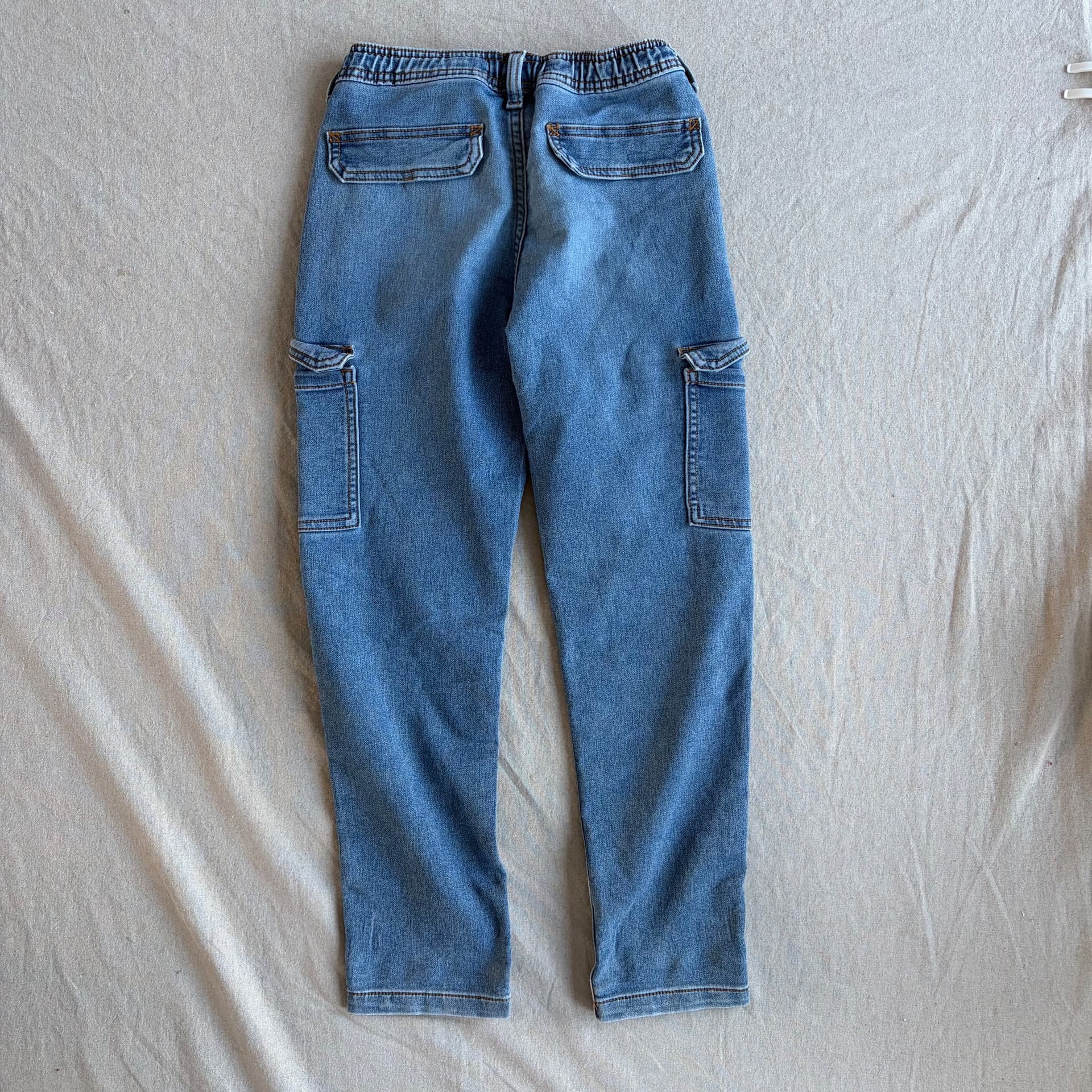 Cargo-jogger i denim — bilde 4 av 4
