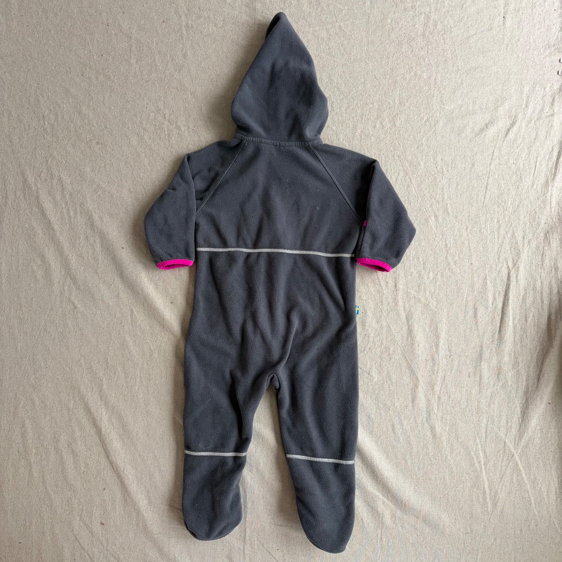 Fleecedress med hette — bilde 6 av 6