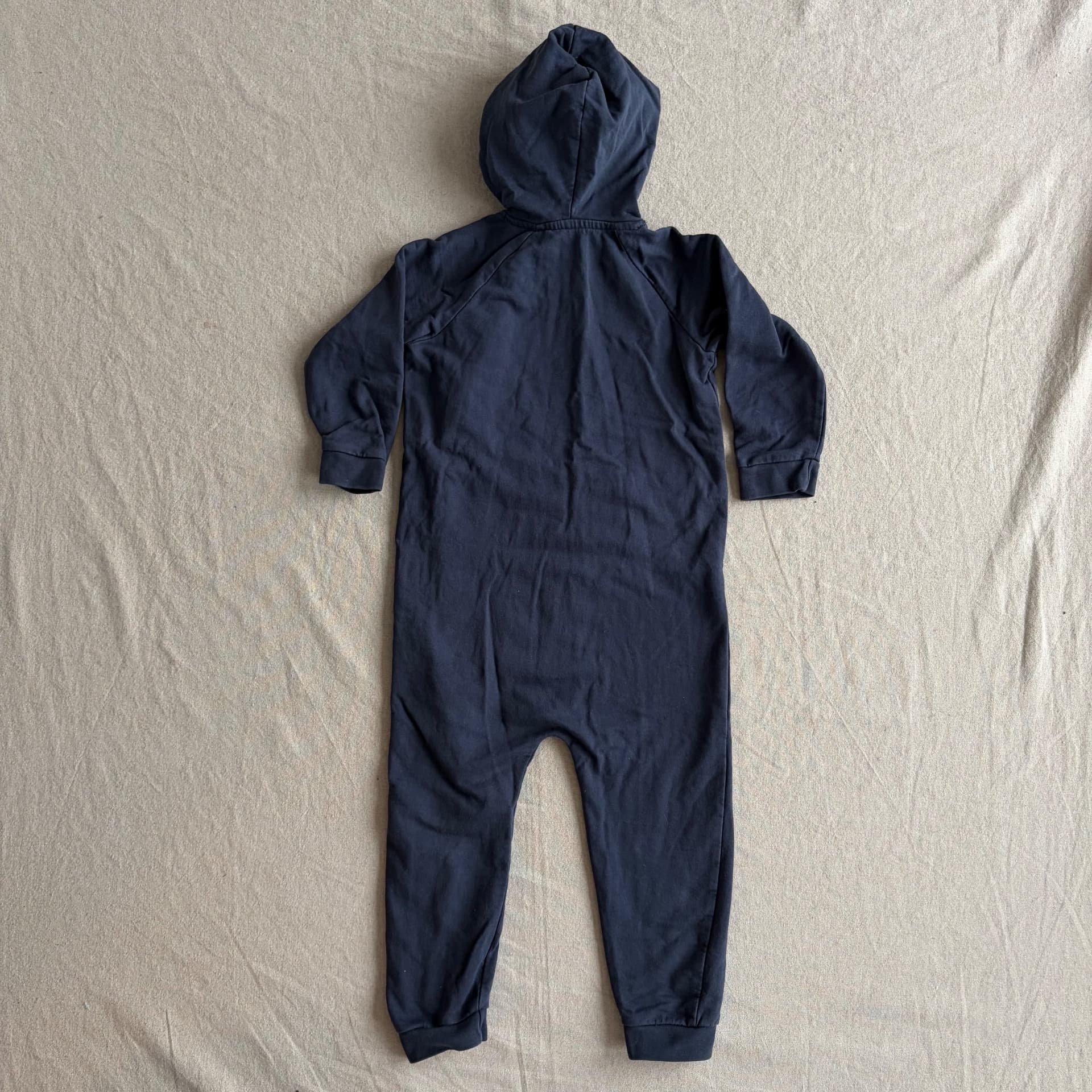 Heldress med hette — bilde 5 av 5