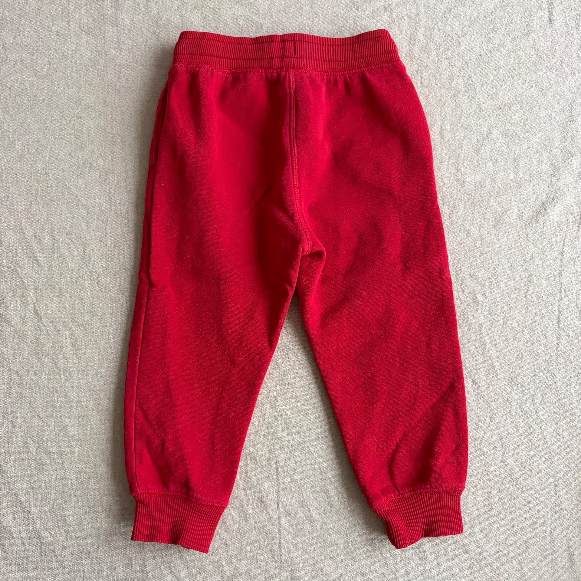 Rød joggebukse — bilde 4 av 4