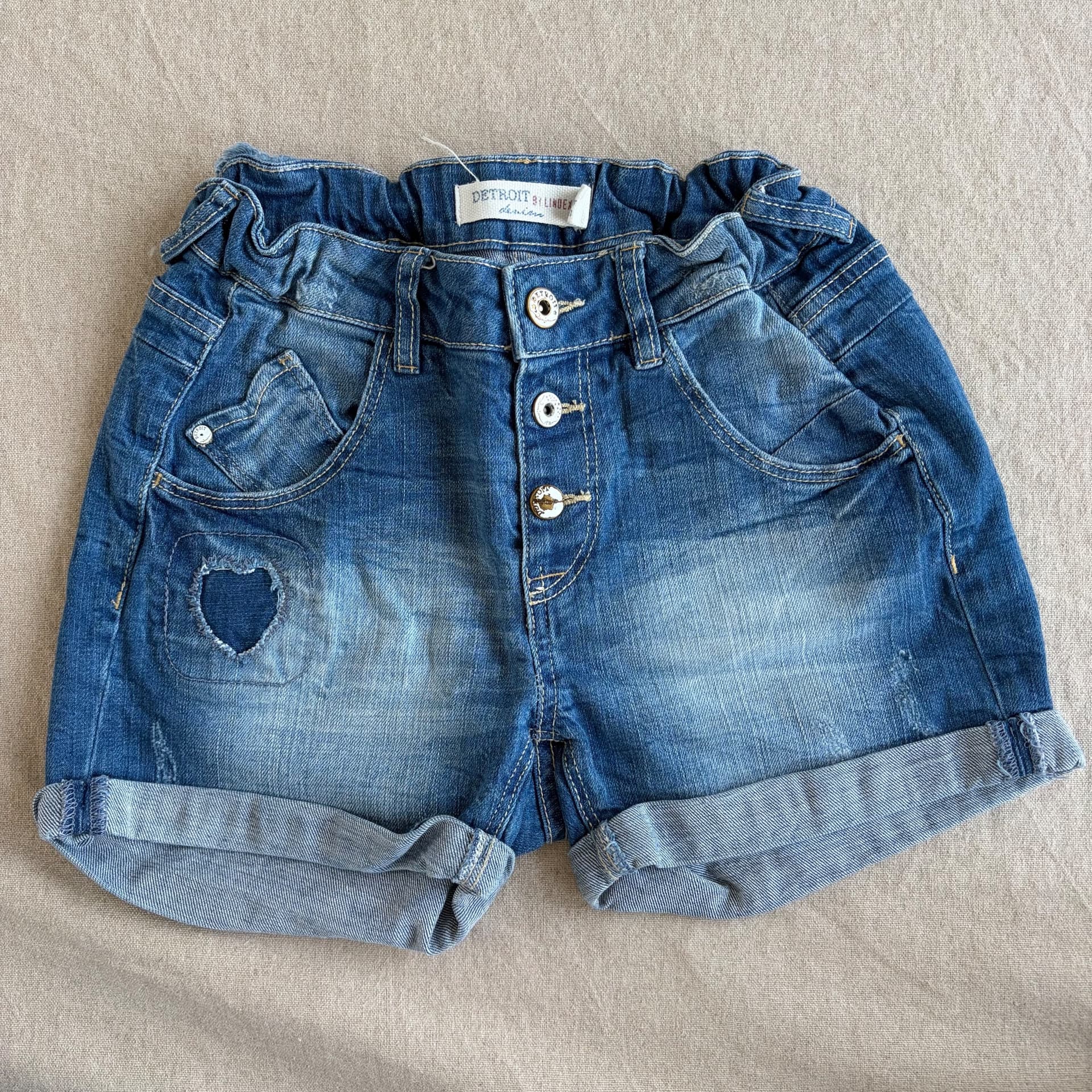 Denimshorts — bilde 1 av 4