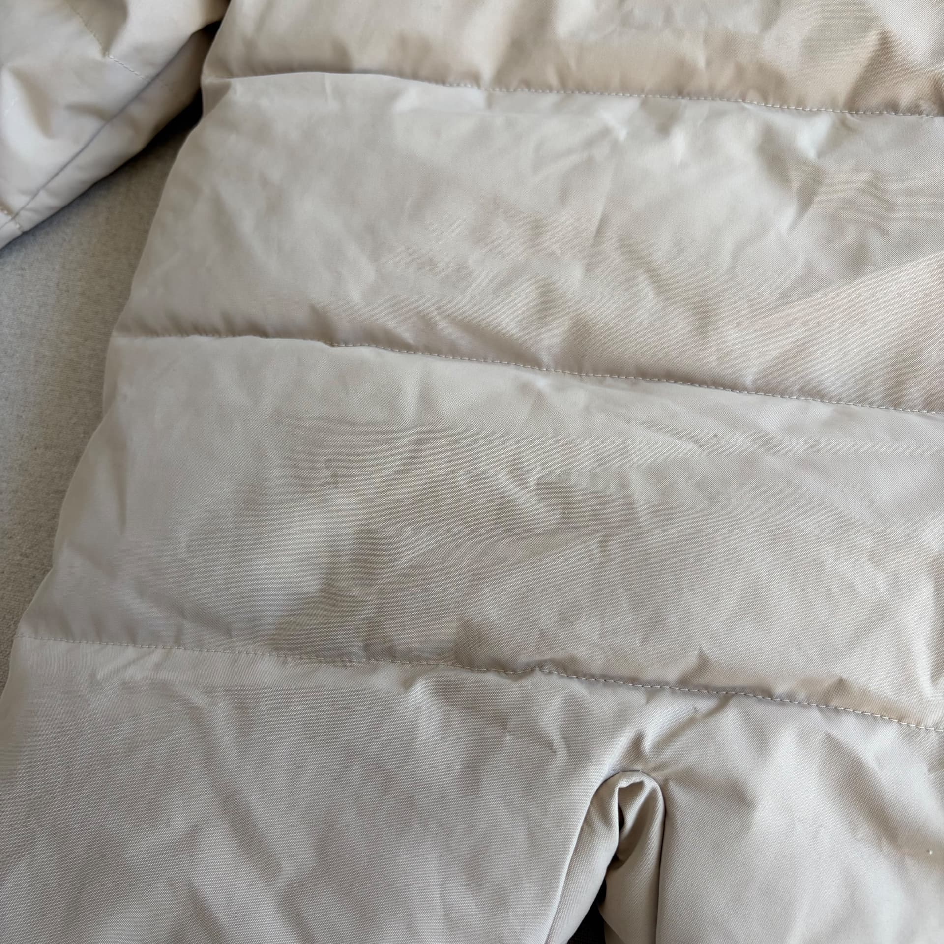 Vattert ytterdress — bilde 6 av 6