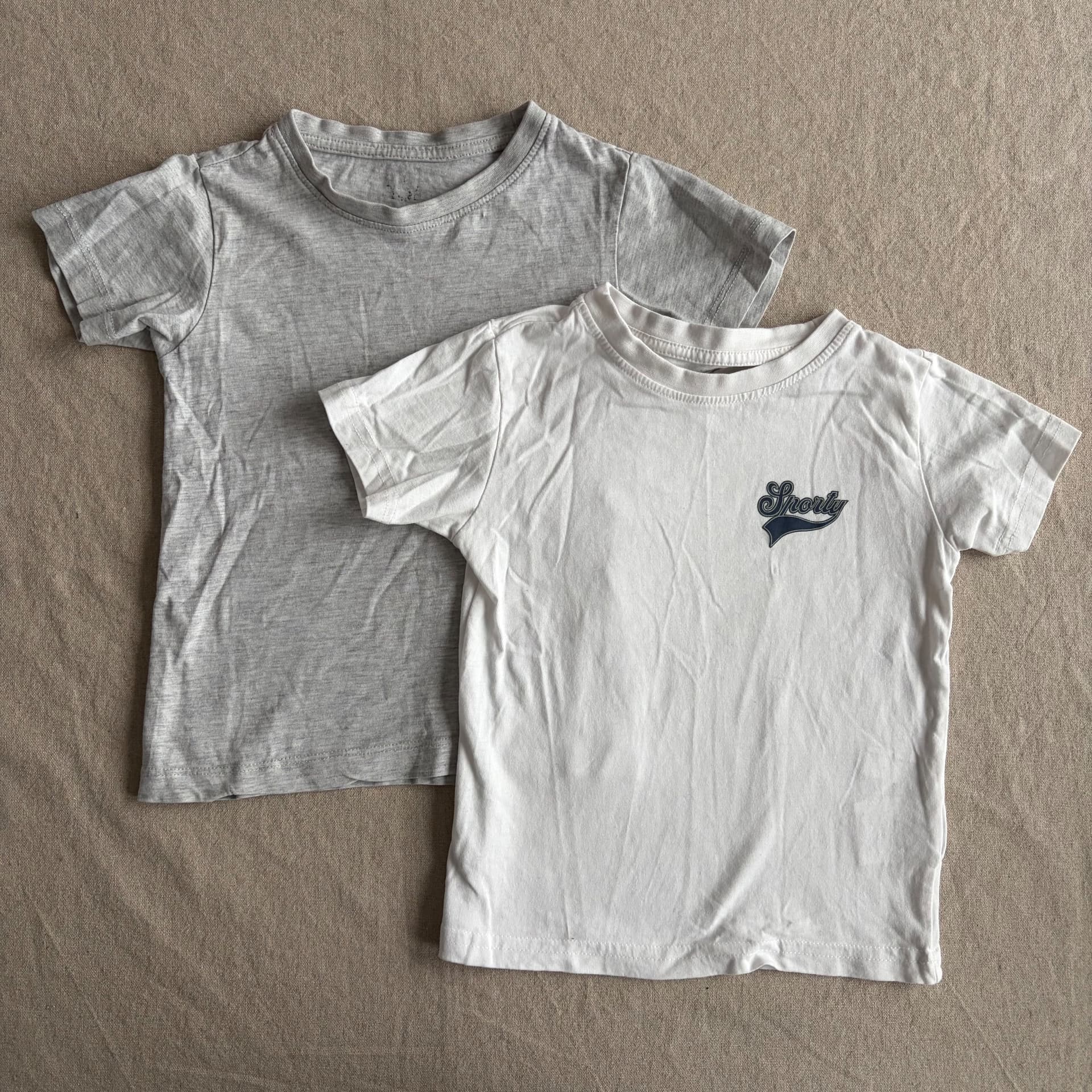2pk. t-skjorter — bilde 1 av 4