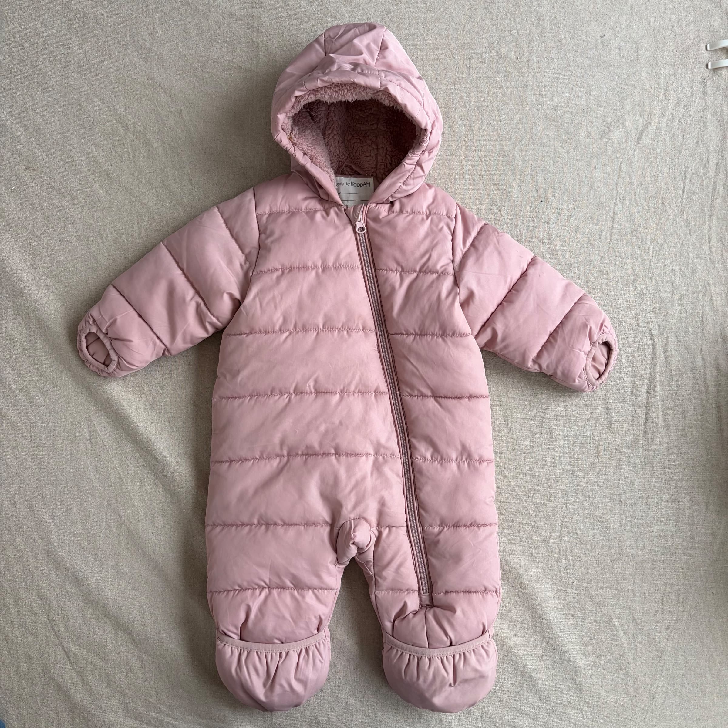 Vattert babydress med hette