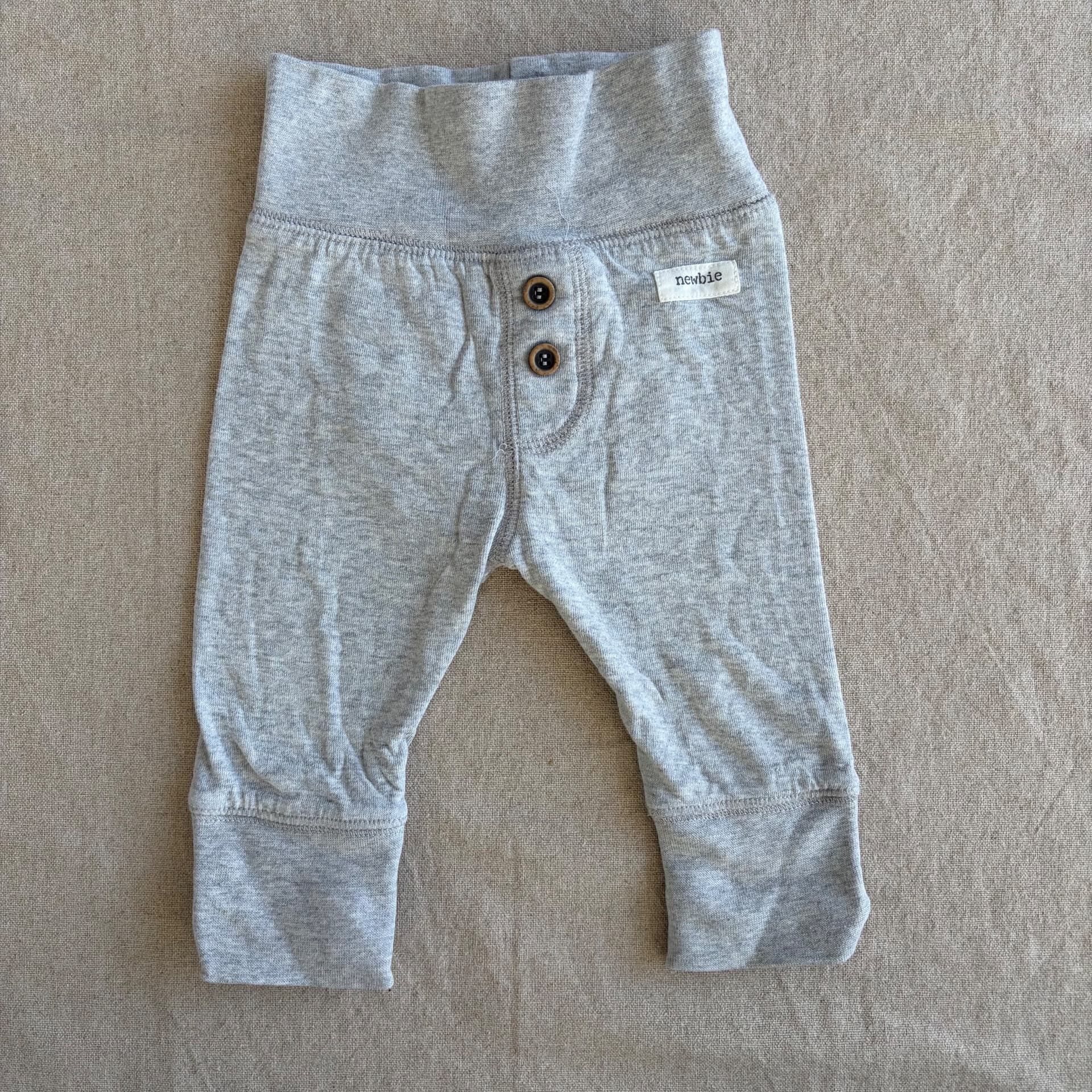Grå joggebukse