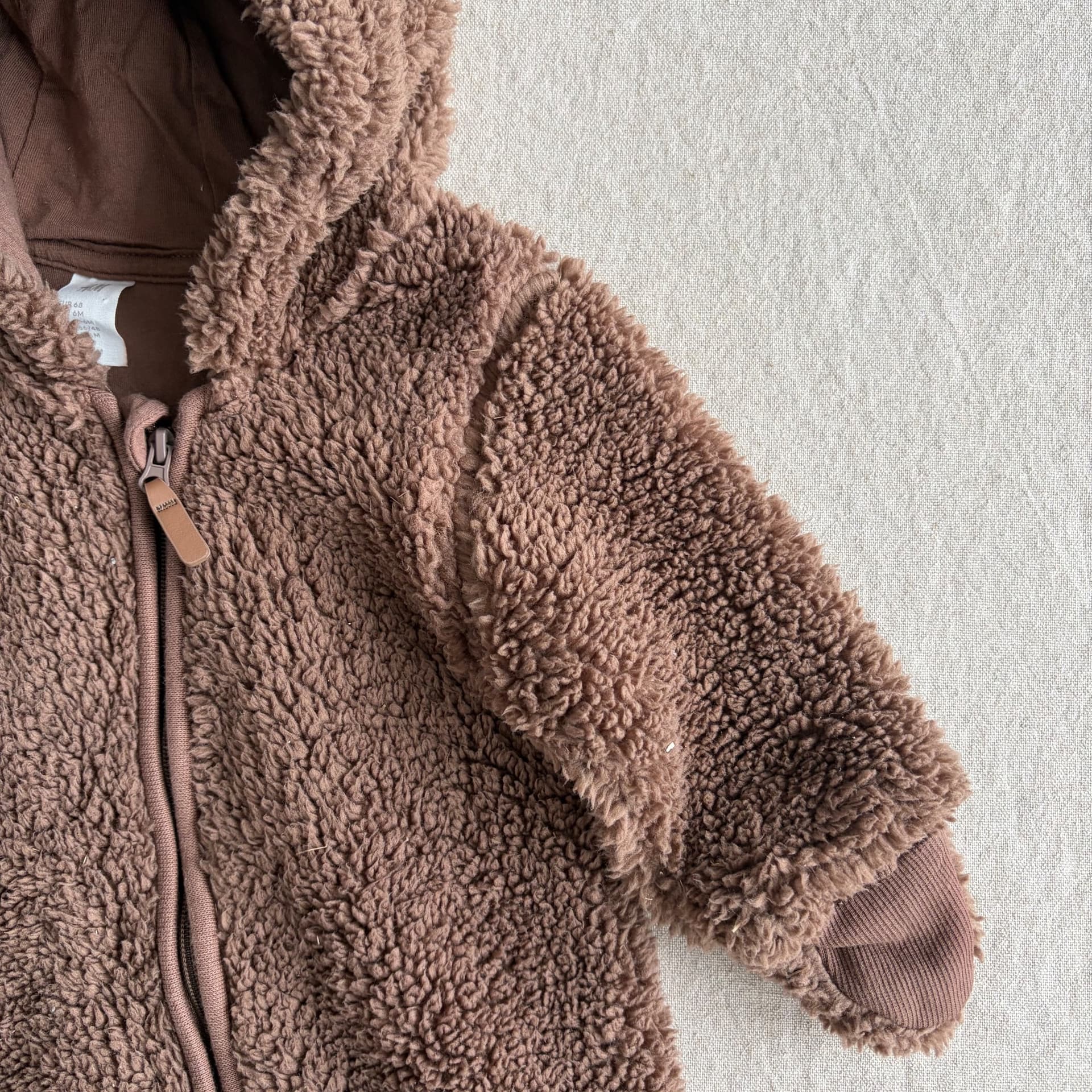 Teddy-dress med hette — bilde 2 av 4