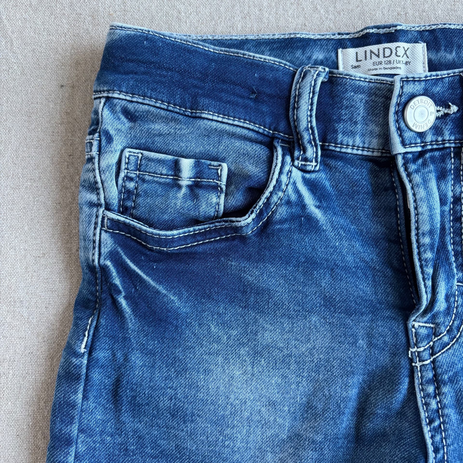 Denimshorts — bilde 2 av 5